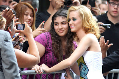 Katy Perry At 'The Smurfs' Premiere Photos