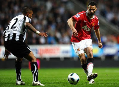 Ryan Giggs Manchester United vs Newcastle United Barclays Premier League