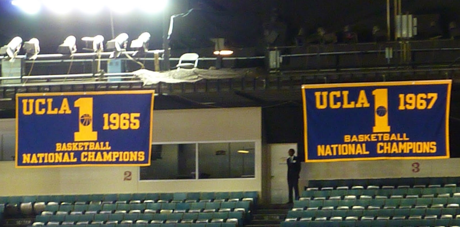 Sports Road Trips Stanford Cardinal 61 at UCLA Bruins 72 (NCAA