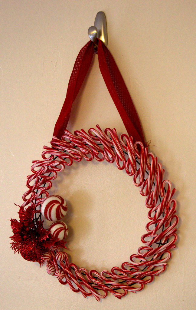 Candy Cane Wreath Dykestrom Doings