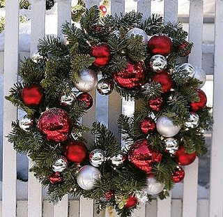 Liberty Hotels Oludeniz Holidays Decoration Ideas #2: Wreath with Colored Balls 11 Liberty Hotels Oludeniz Holidays Decoration Ideas #2: Wreath with Colored Balls 11