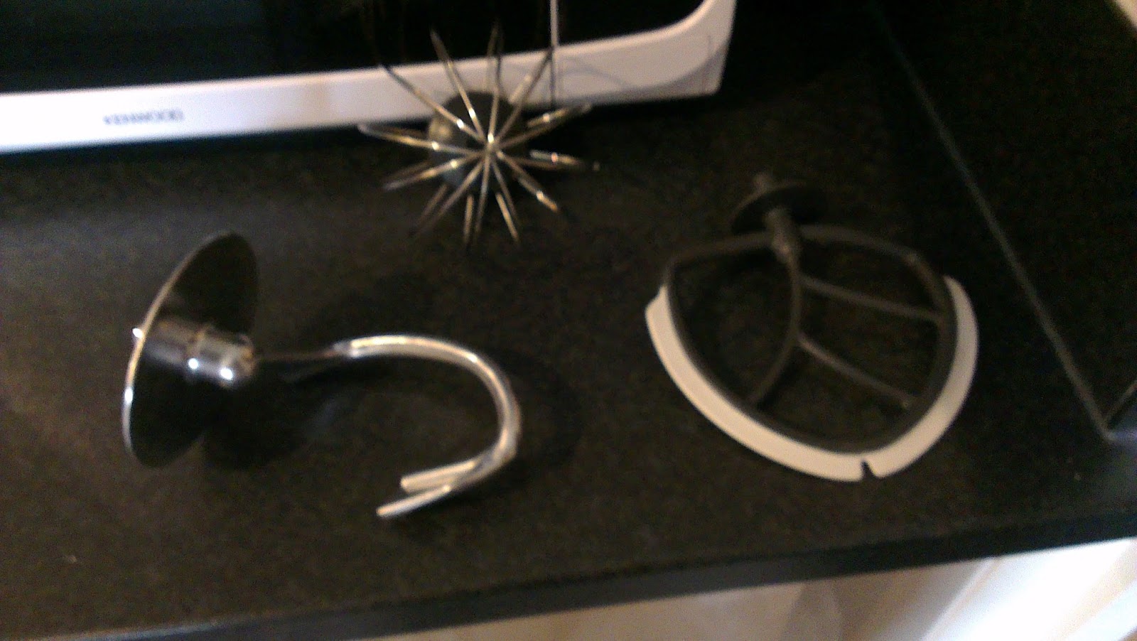 Madly Bonkers Andrew James 1500W Mixer