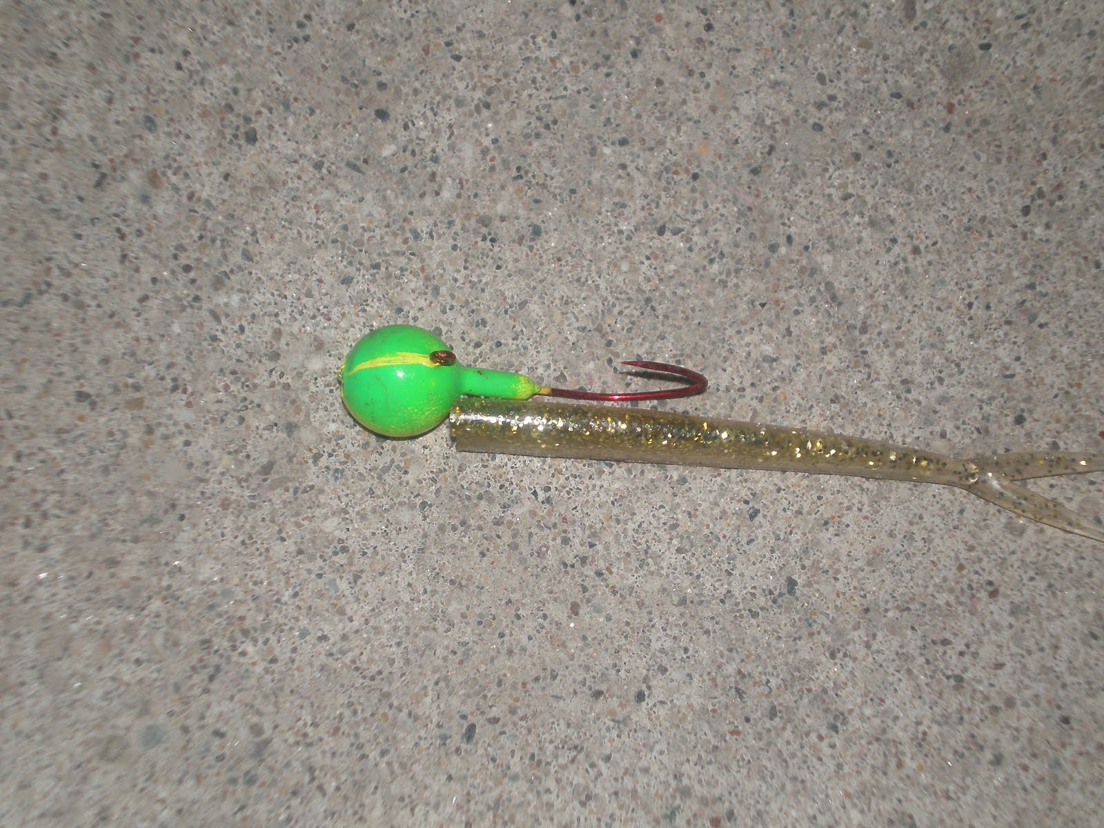 How to hook a plastic minnow to a jighead The Metro Pioneer