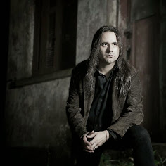 Exclusiva com o maior vocalista metálico do Brasil, Andre Matos! Confira!