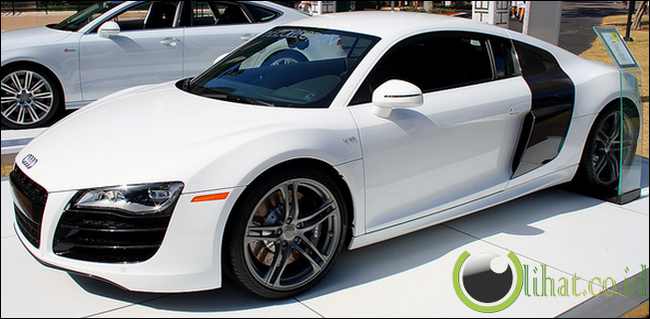 Audi R8 V10 Coupe - Rp24 juta Audi R8 V10 Coupe - Rp24 juta