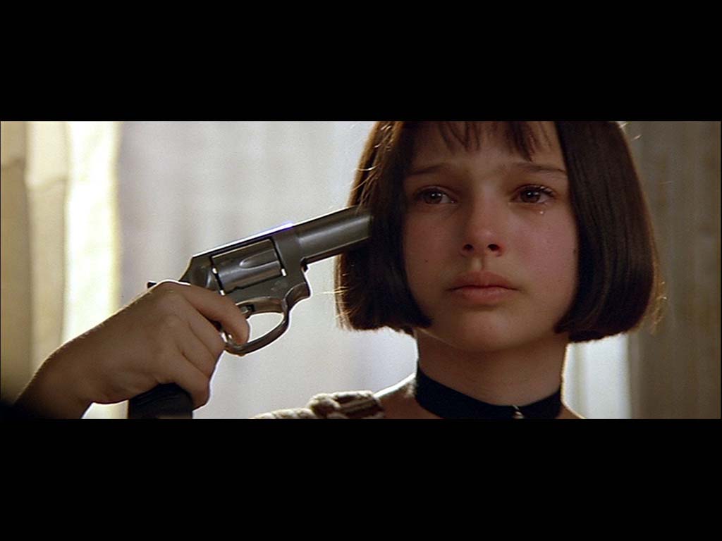 http://1.bp.blogspot.com/-zh4xtW9JioQ/Td3Tza2ZXJI/AAAAAAAAAMk/VPhh-UVudTs/s1600/natalie-portman_leon-gun2.jpg