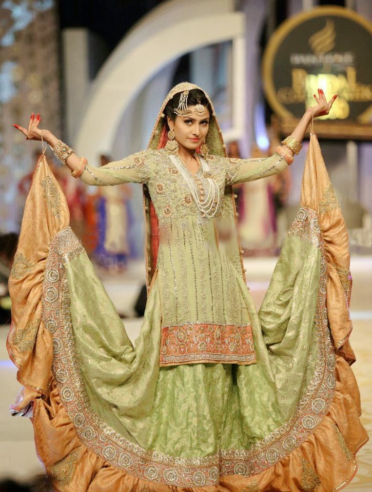 Unique Wallpapers Ayeza Khan Latest Wallpapers Free Download