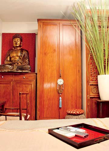 God In Design: Buddha at Home