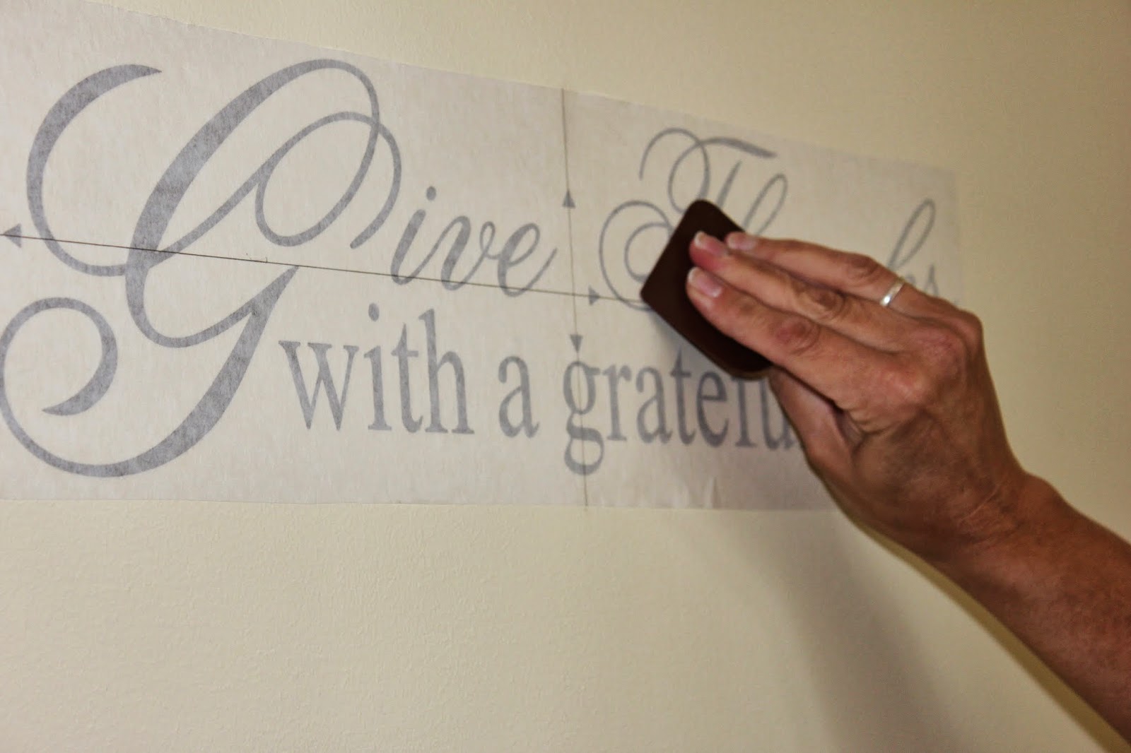 Howsewears Applying Vinyl Wall Words