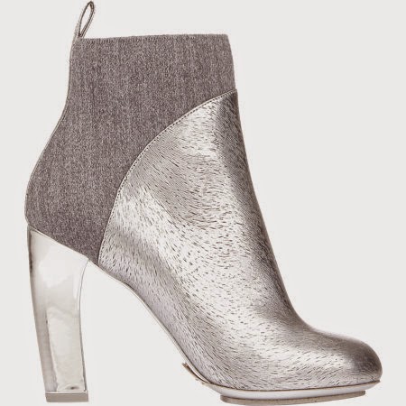 Couture Carrie: Bodacious Boots