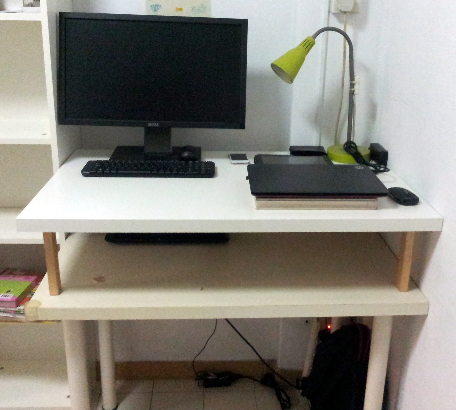 PDD's View Double deck Vika Amon as standing desk