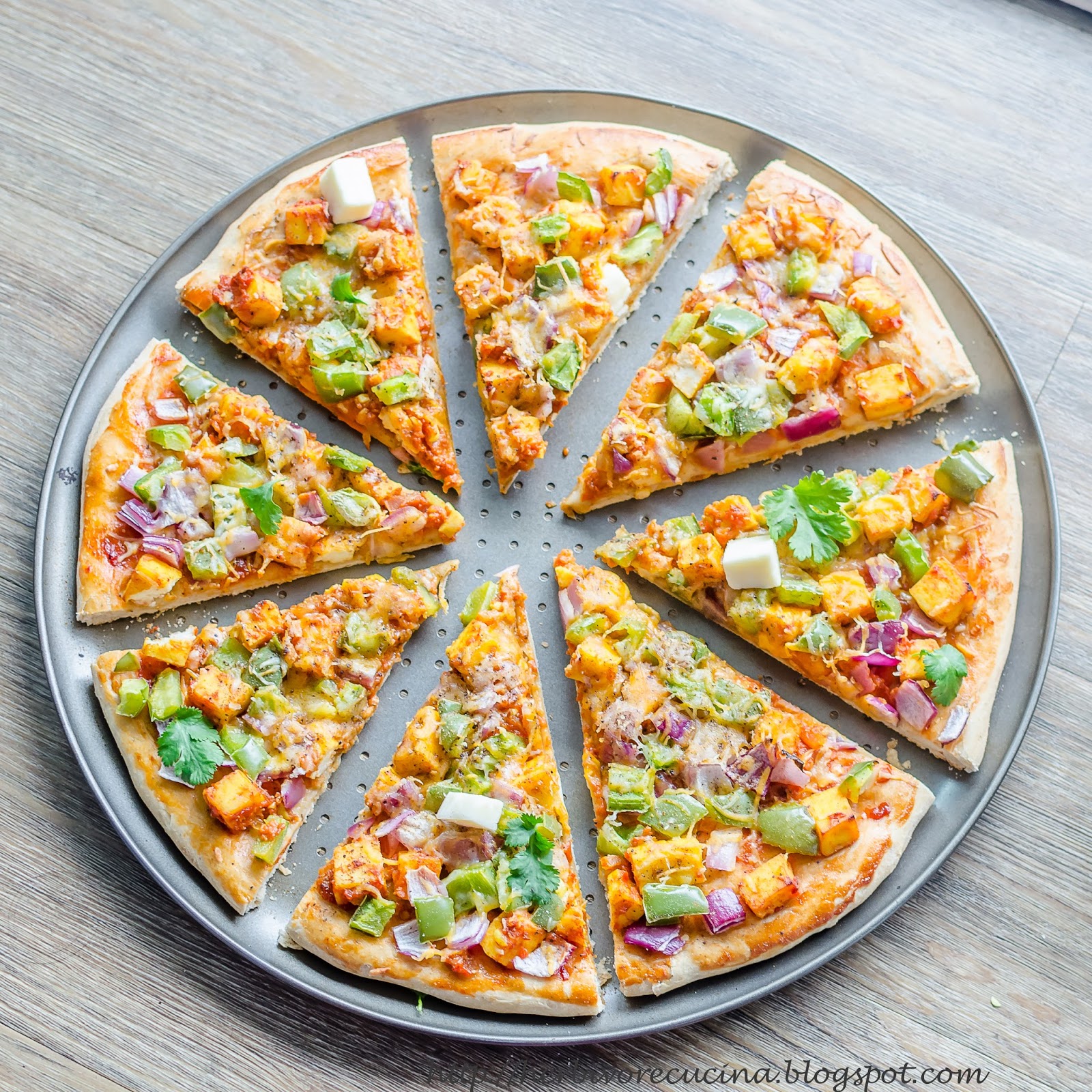 Herbivore Cucina Paneer Pizza