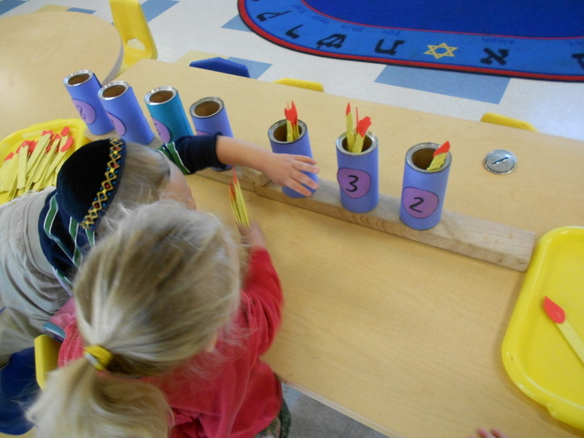 Gan Camarillo Preschool: Menorah + Candles = Math Mania!