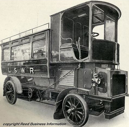 London Railroad employed steam buses in 1900s vintage everyday