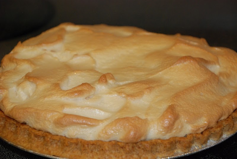 Tada's Kooky Kitchen Apple Meringue Pie