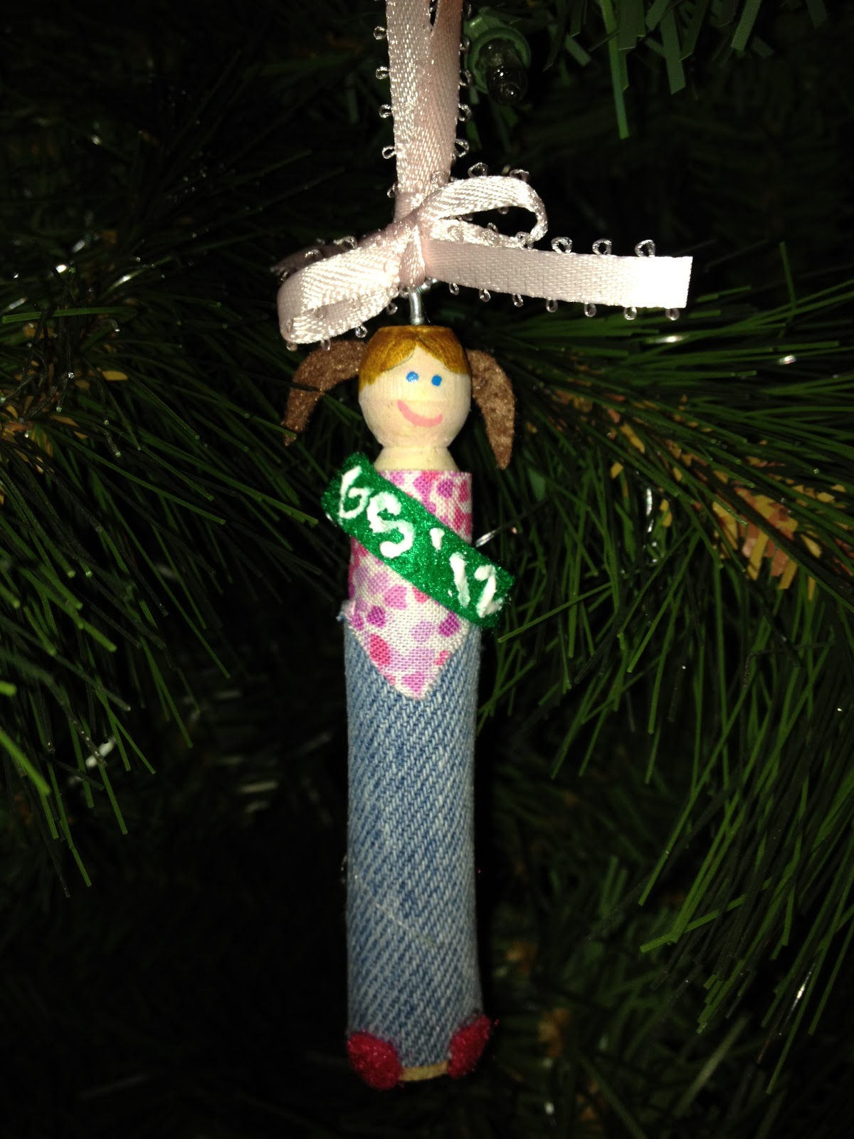Pinkapotamus Girl Scout Ornament