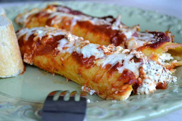 Crepe Manicotti | www.motherthyme.com