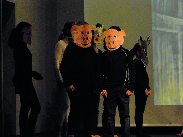 Animal Farm: IS-N Theater im Wohnstift Neustadt.