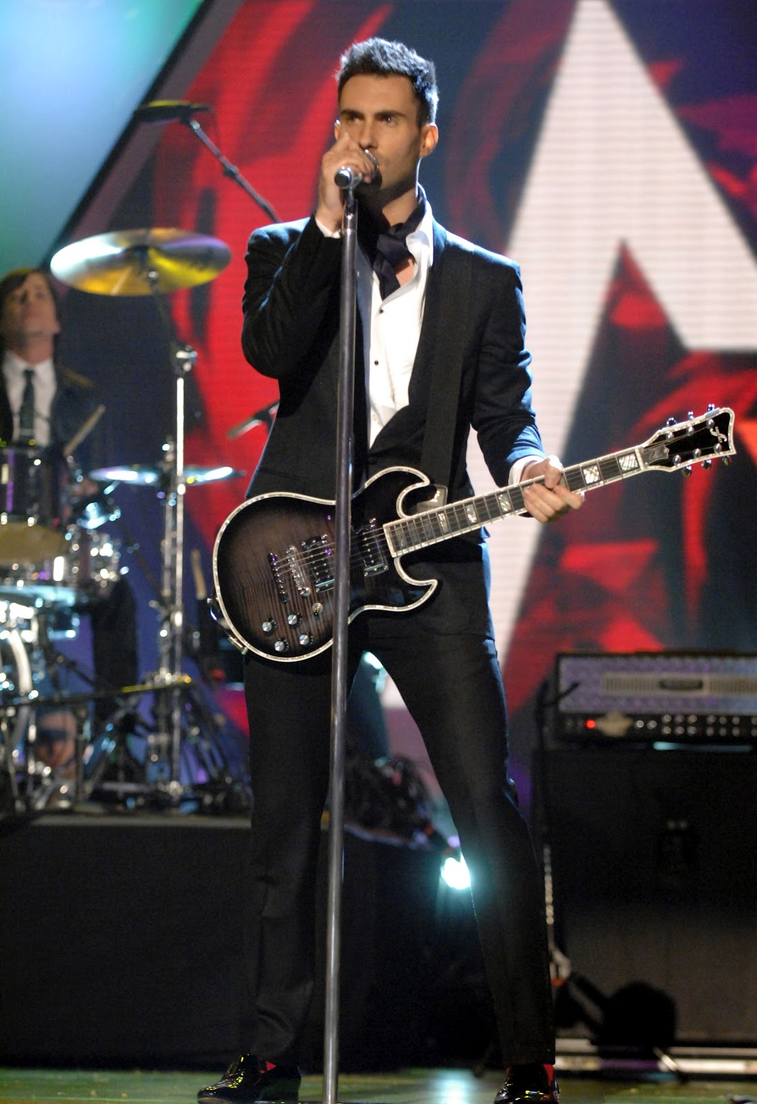 Adam Levine, vocalista do 'Maroon 5', faz aniversário! Veja ...