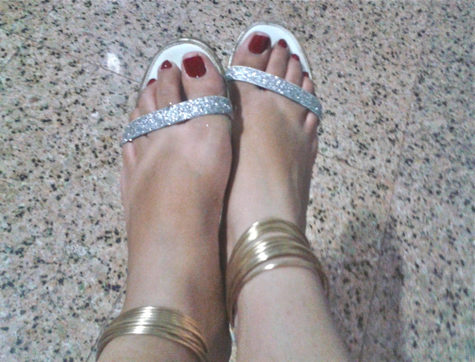 Everything Stylish Mumbai DIY Glitter sandals