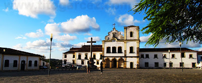 Igreja de São Francisco e convento de Santa Cruz, na Praça São Francisco, em São Cristóvão - Sergipe - Por Tito Garcez