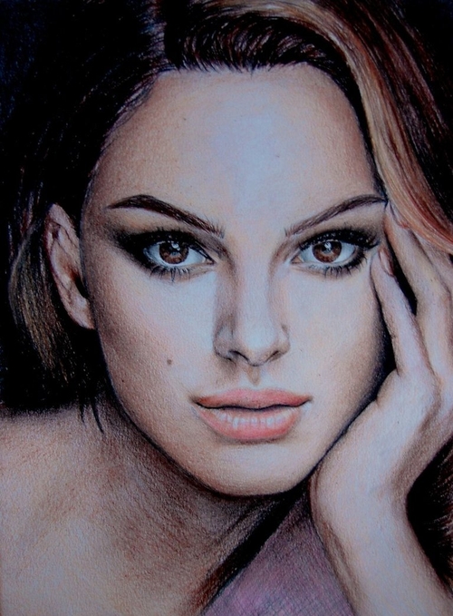 16-Natalie-Portman-Dior-Valentina-Zou-Pencils-and-Charcoal-Hyper-Realistic-Drawings-www-designstack-co