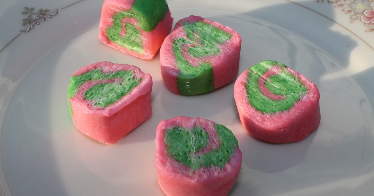 My Creative Mommy Making Your Own Bubble Gum!