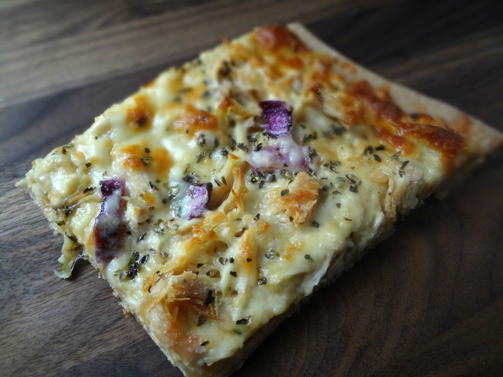The Cooking Actress Roasted Garlic, Chicken, and Herb White Pizza