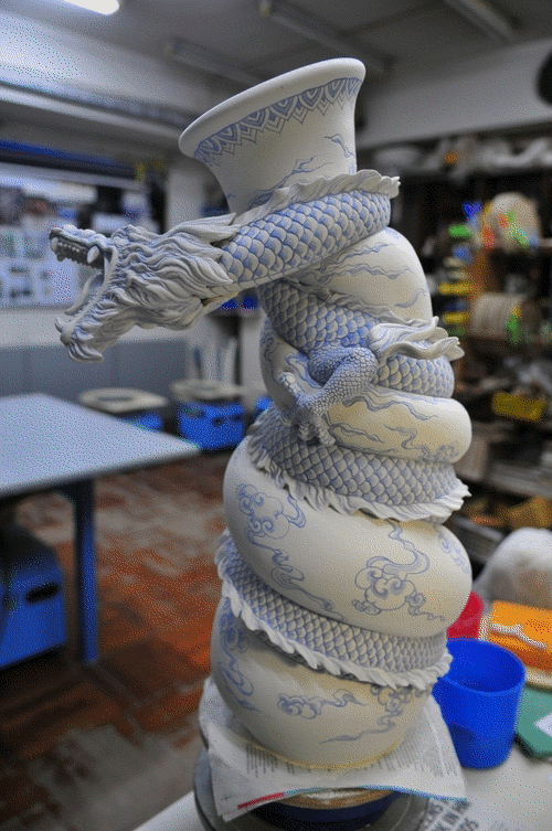 16-The-Making-of-Sculptor-Johnson-Tsang-aka-Tsang-Cheung-Shing-Ceramics-Porcelain-www-designstack-co