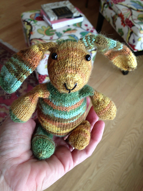 sock bunny podcast susan b top 20 pattern sale yarn giveaway sock bunny podcast susan b top 20 pattern sale yarn giveaway