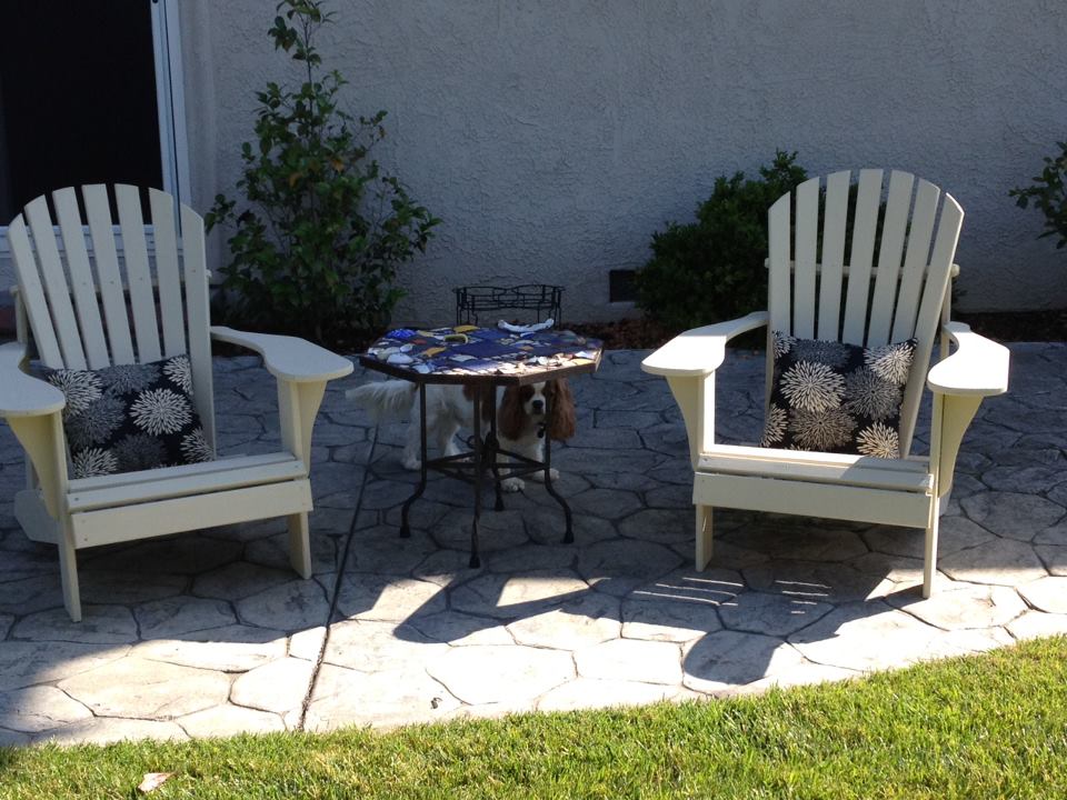 Paint Stuck Under My Fingernails Chalk Paint® decorative paint by