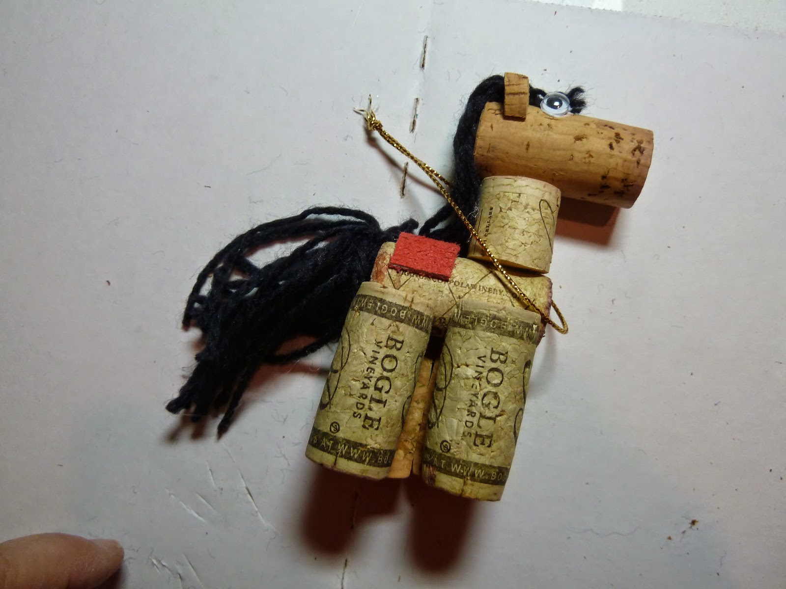 Make it easy crafts Wine cork horse ornament