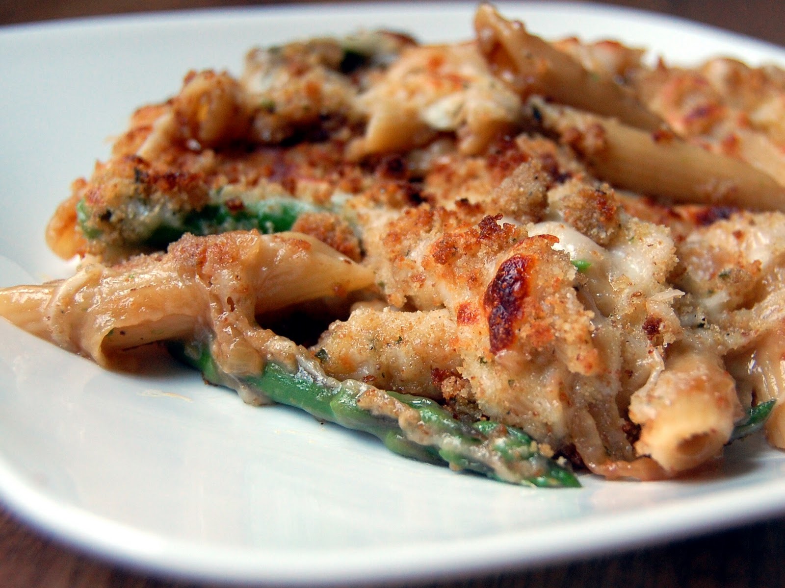 Cassie Craves French Onion and Asparagus Pasta