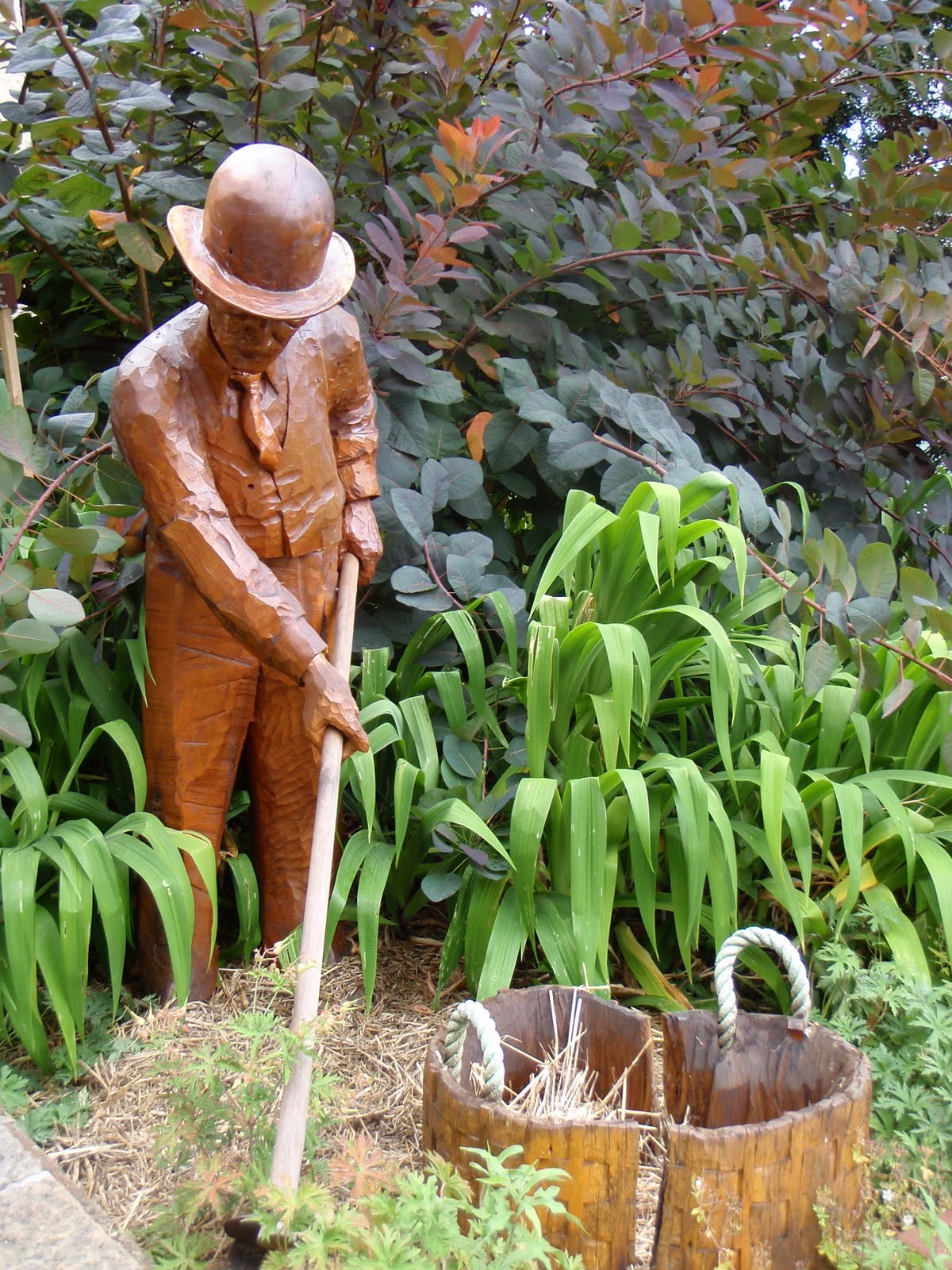 Dance in my garden exquisite embroidery at the Hobart Botanical Gardens