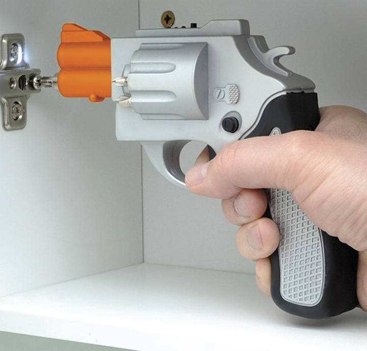 Revolver Screwdriver Comes with 6 Different Drill Bits Spicytec