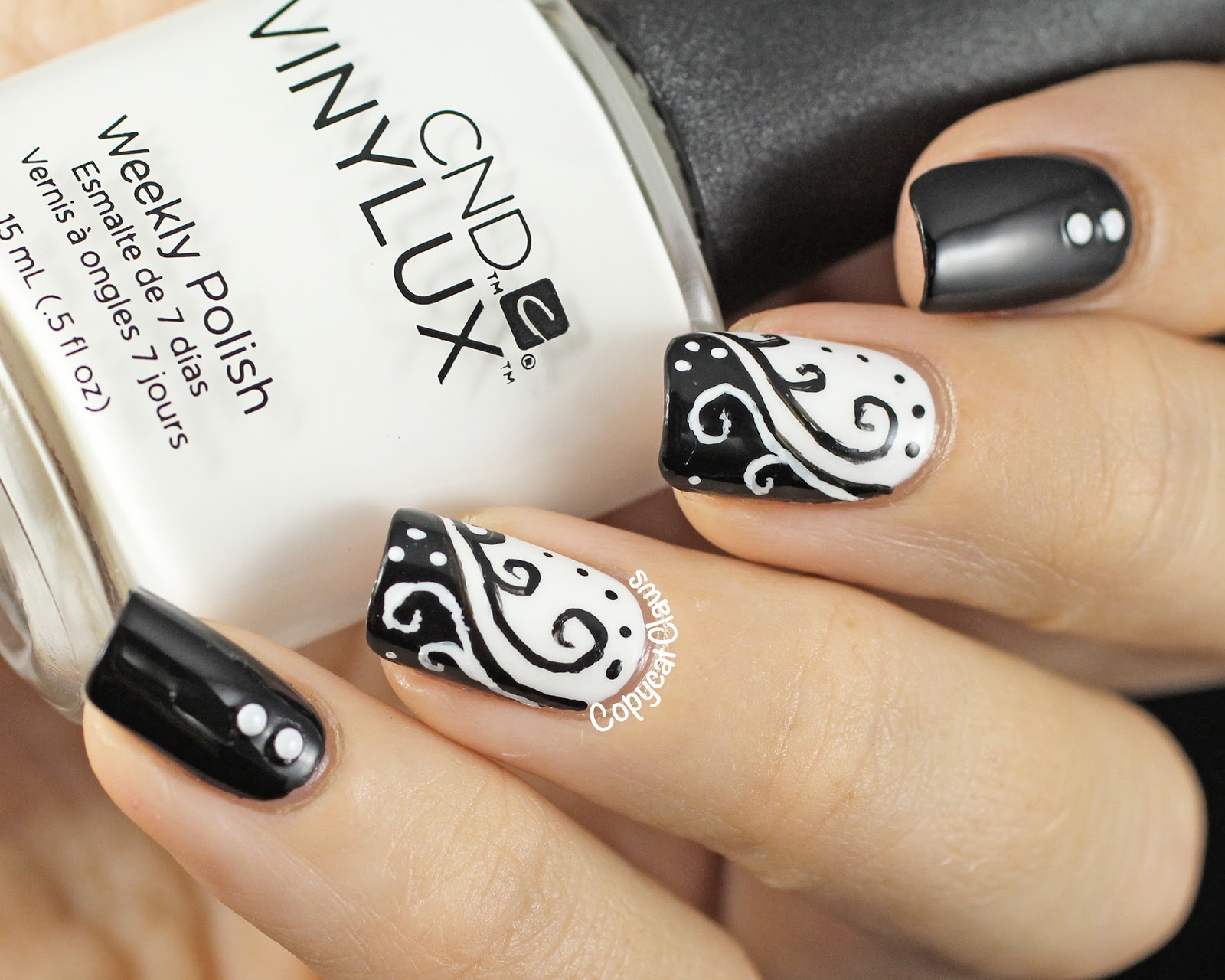 7. Black and White Ombre Nails - wide 8