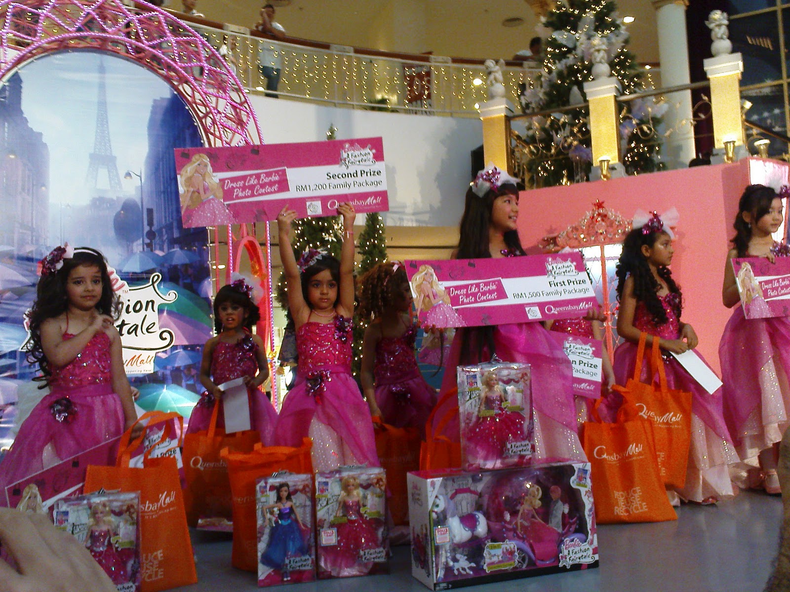 barbie dress up competition