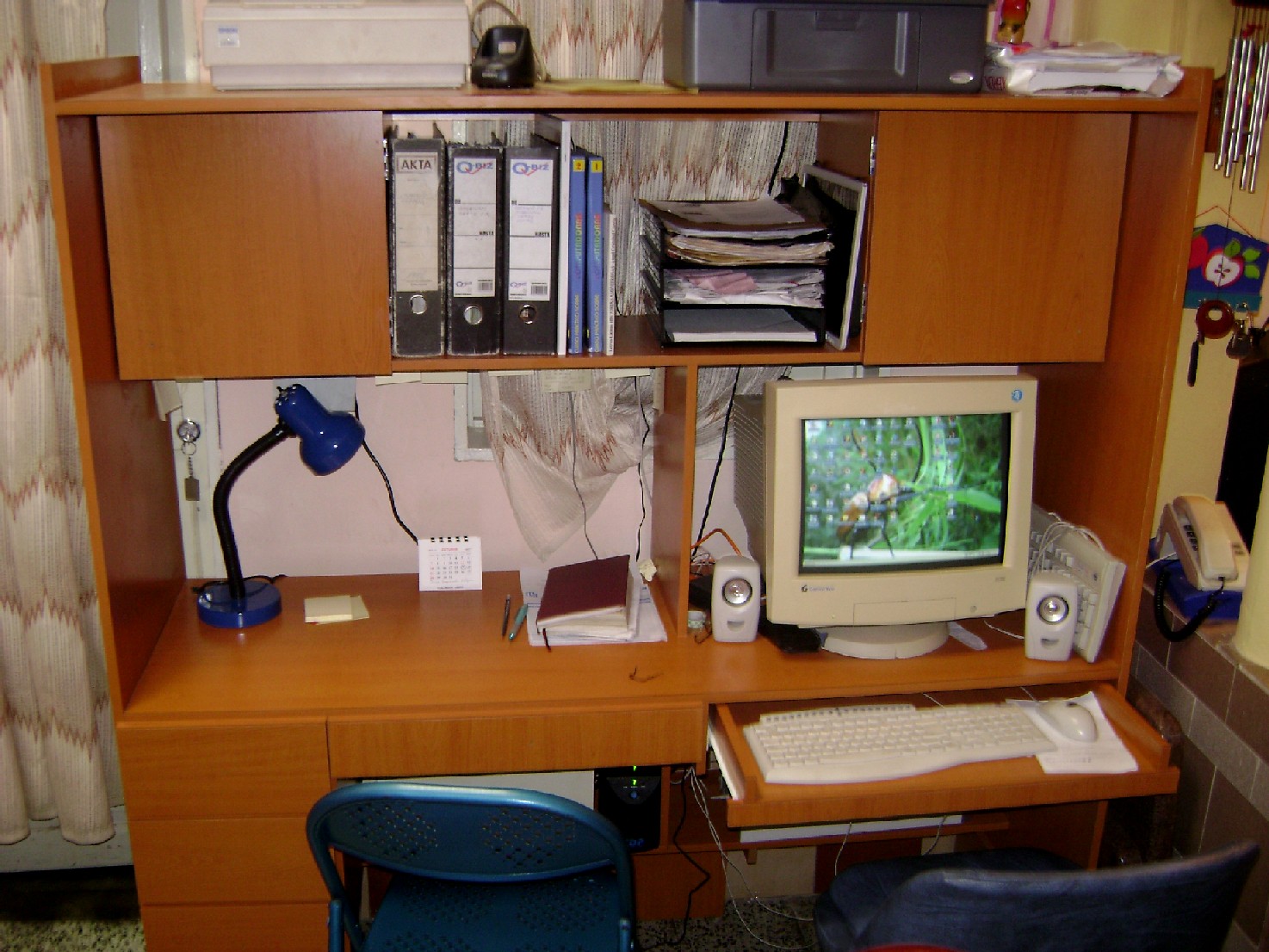 Su mueble a la medida: Escritorios y mesas para computadoras