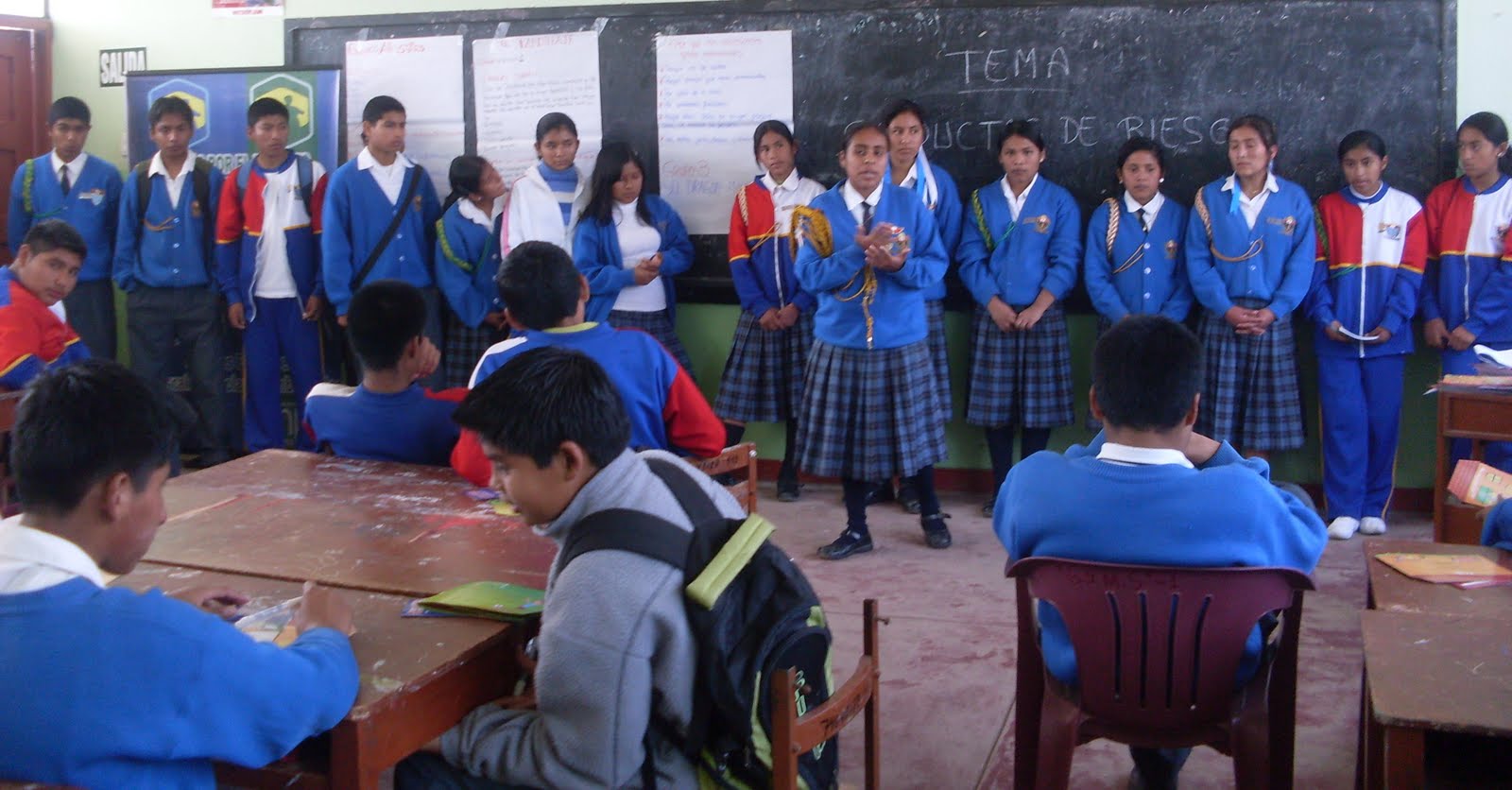 FACTORES DE RIESGO EN LOS ADOLESCENTES factores de riesgo en los adolescentes: