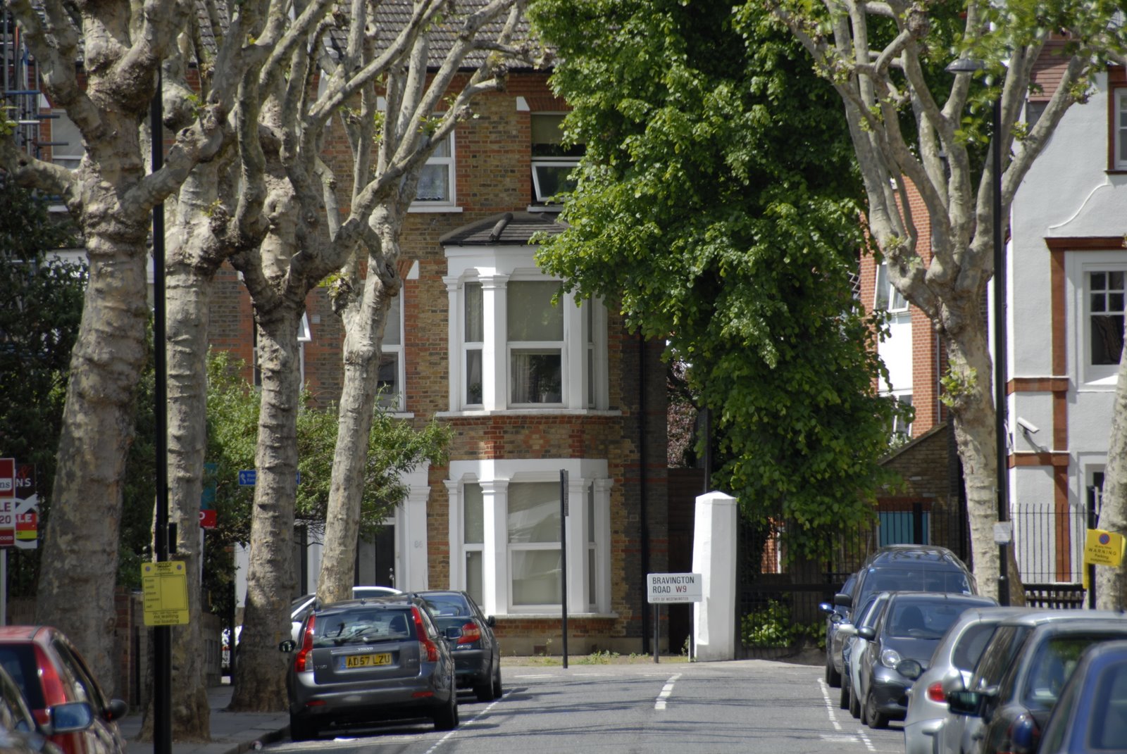 [London:+-+01.jpg]