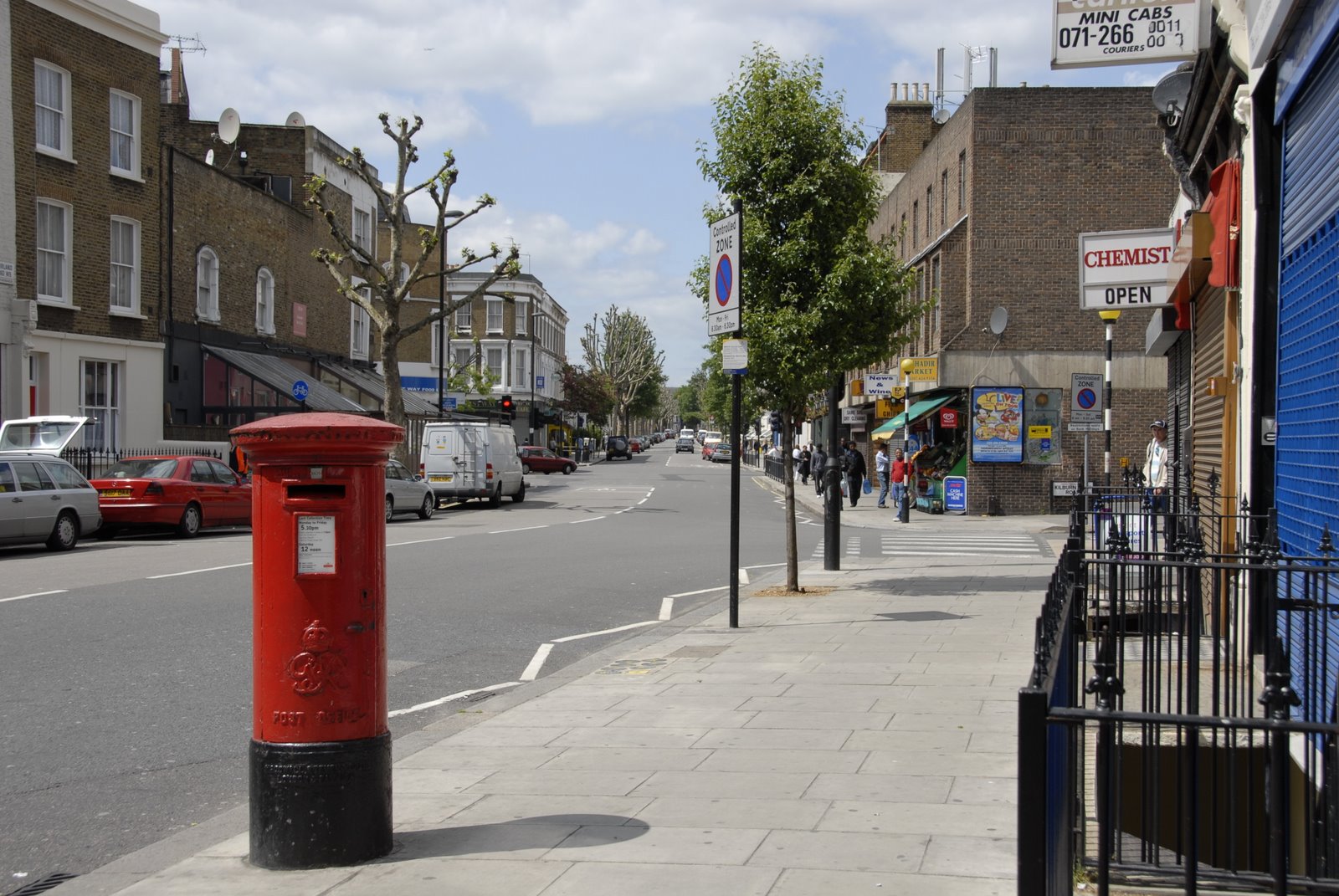 [London:+-+31.jpg]