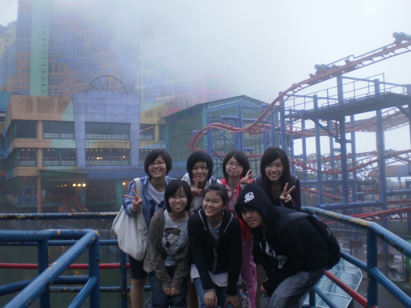 [PB080138.JPG]