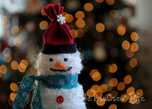 Yarn Snowman made with wooden spools