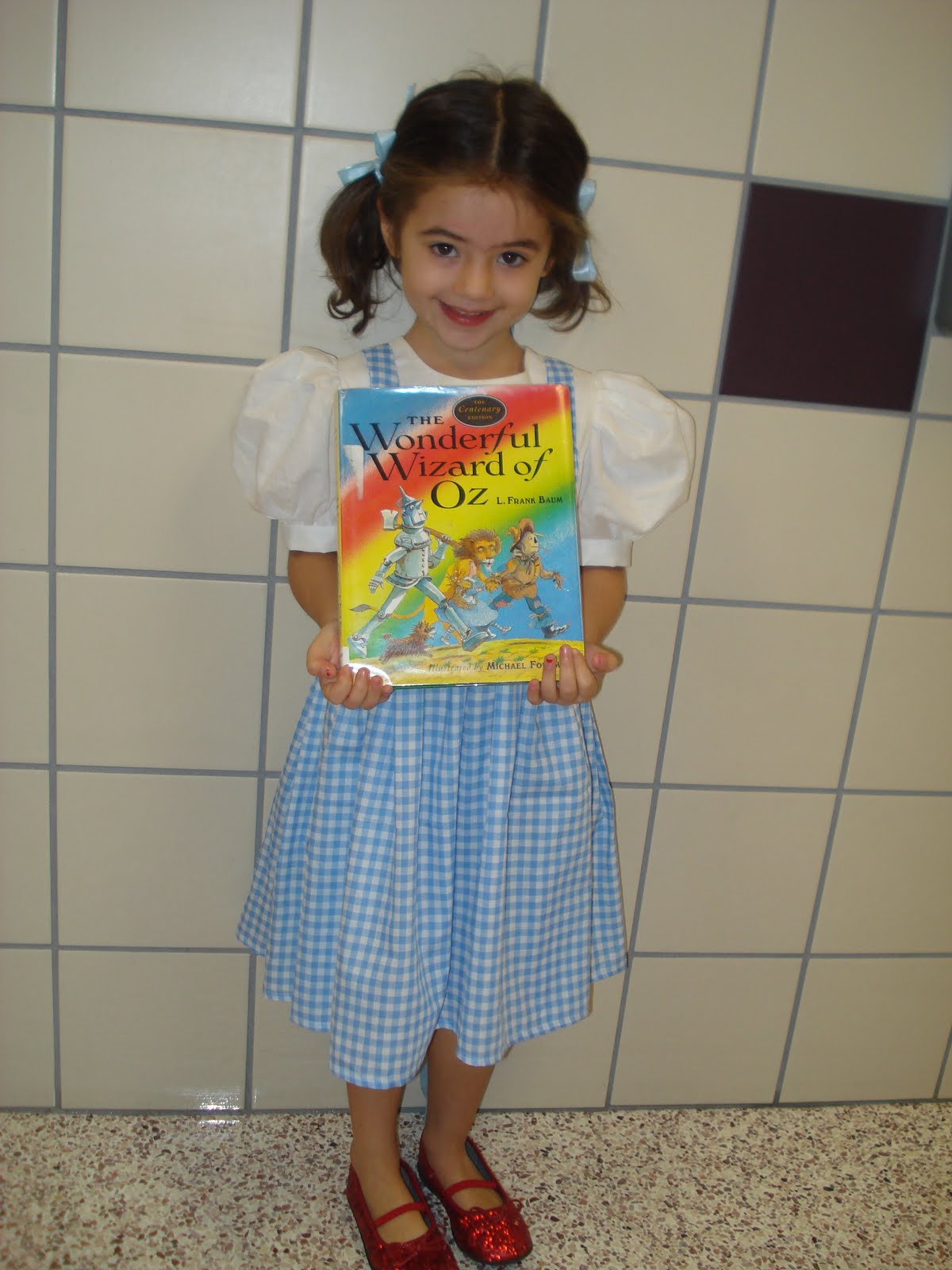 Mrs. Hendrix's Kindergarten Class: Story Book Character Dress Up Day
