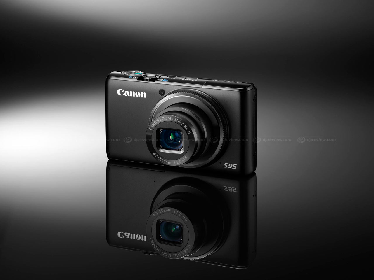 Lumix LX5 or Canon S95 Lumix LX5 or Canon S95