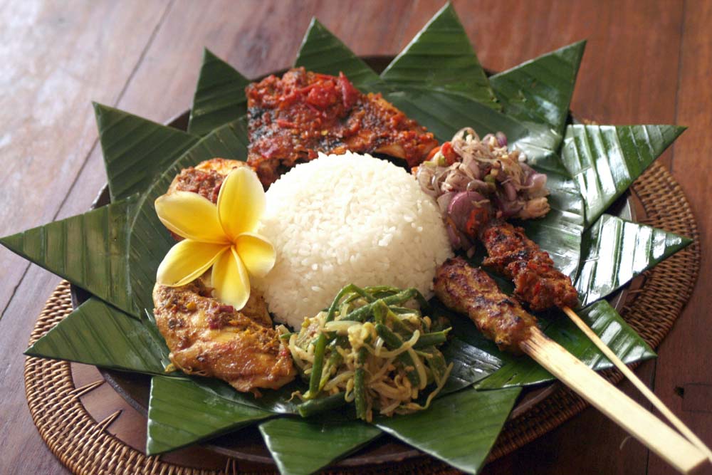 Nasi+Campur+Bali+Ala+Ajengan.jpg