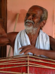 The great living Annaviyar of baticala,srilanka Nakamanippodiyar,Kanangkuda are specialists Koothu