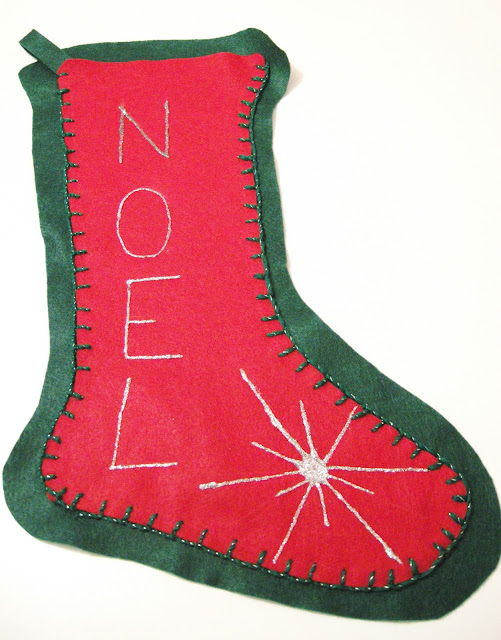DIY Stocking, Christmas Stocking, Easy to make Christmas Stocking, How to  make stocking, How to sew a stocking, Easy Christmas Craft, Felt Stocking