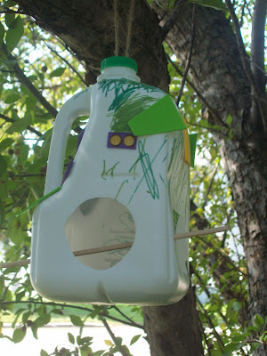 Make It From Scratch: Milk Jug Bird House