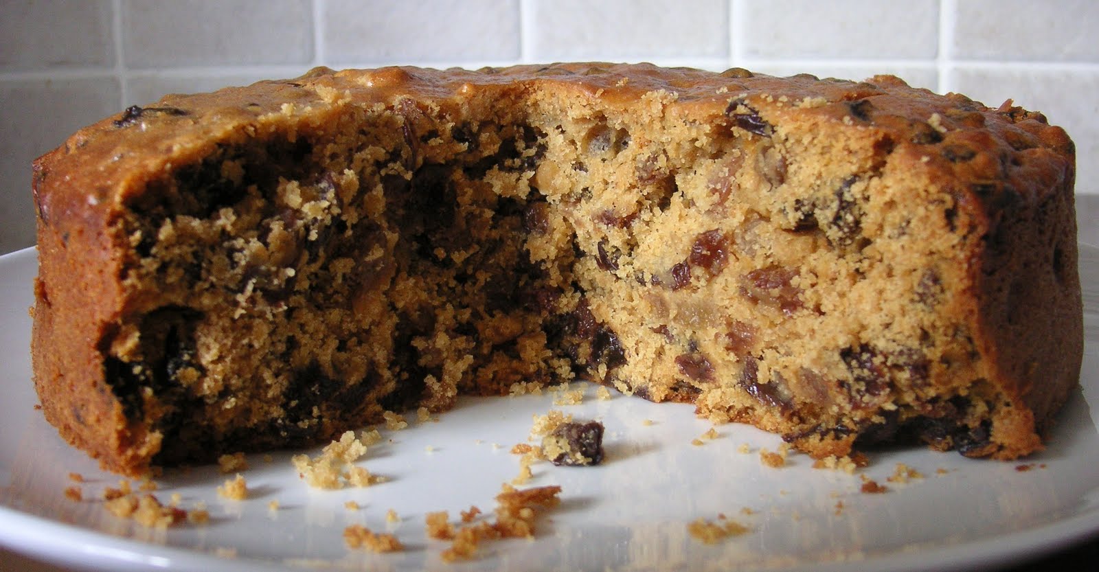 The Caked Crusader Pineapple fruit cake